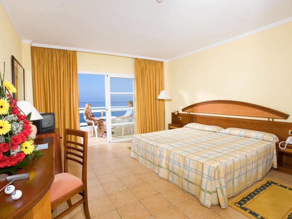 Aguamarina Golf Apartments กอล์ฟเดลซูร์ ภายนอก รูปภาพ